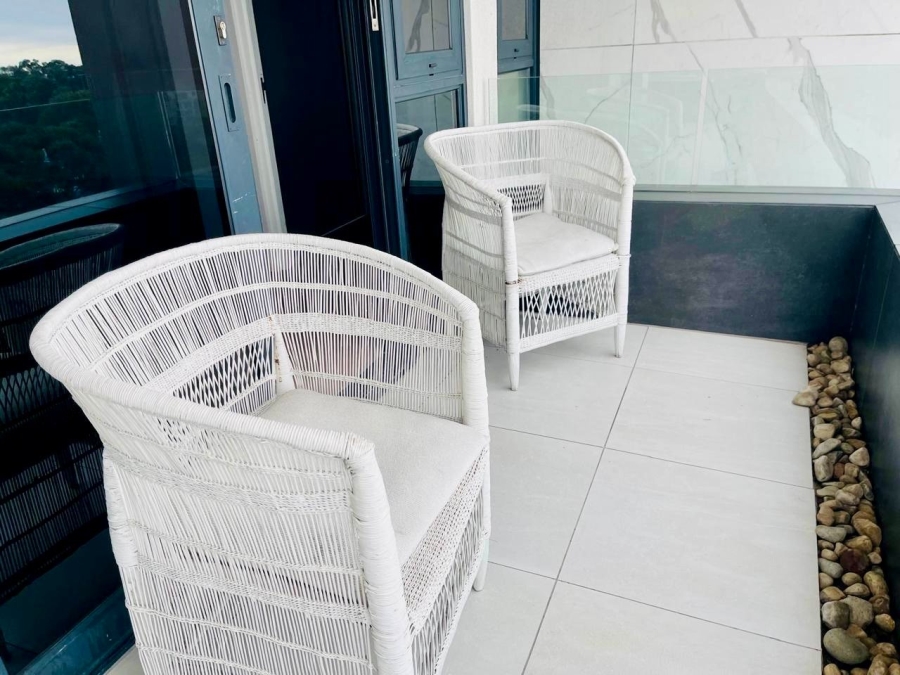 4 Bedroom Property for Sale in Green Point Western Cape